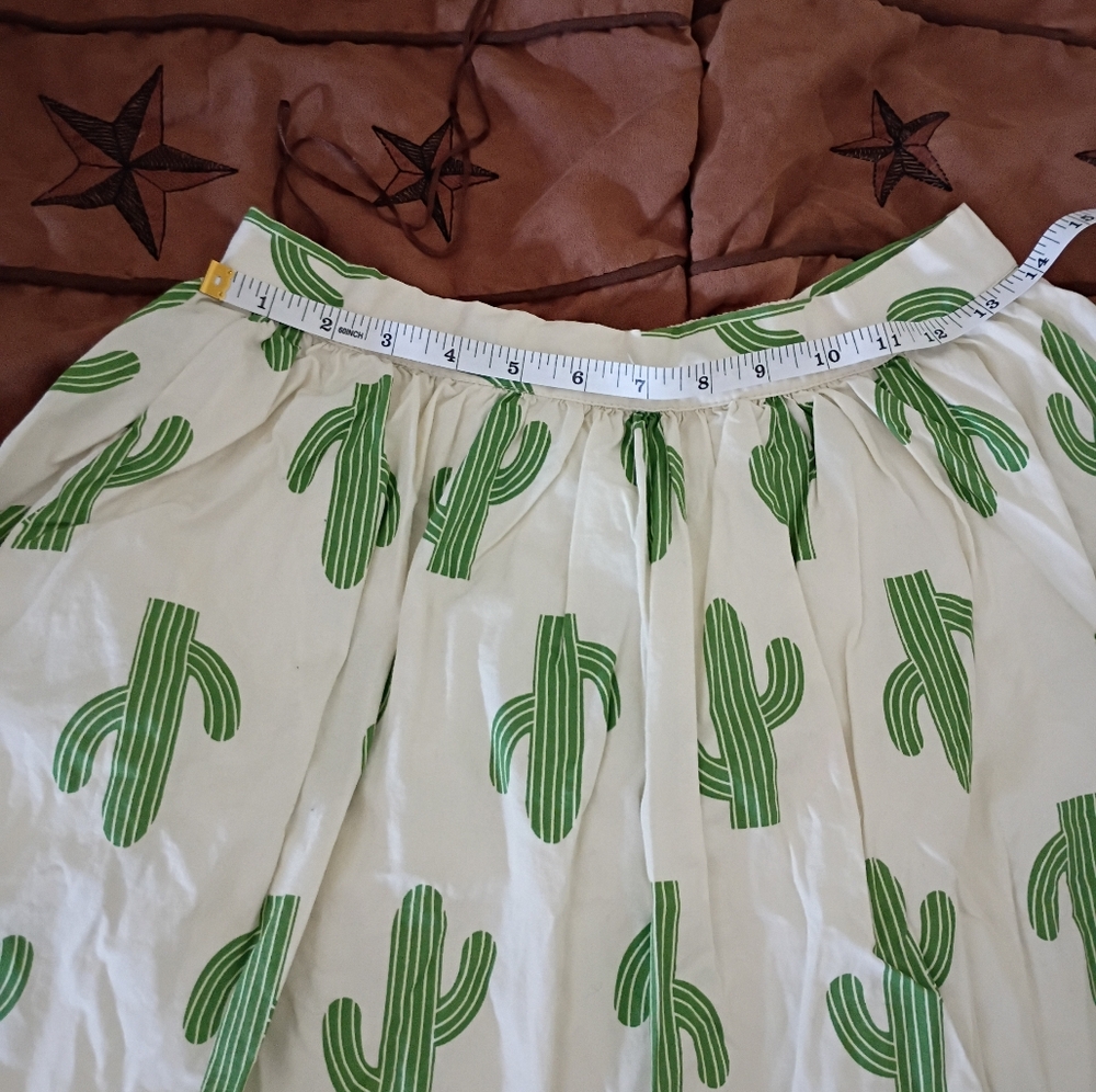Modcloth White and Green Cactus Mini Skirt - Picture 7 of 7